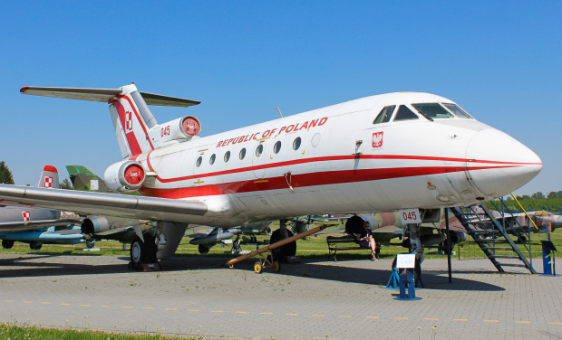 Samolot z historią, czyli pamiętny Yak, który wylądował przed Tupolevem już z problemami w Smoleńsku