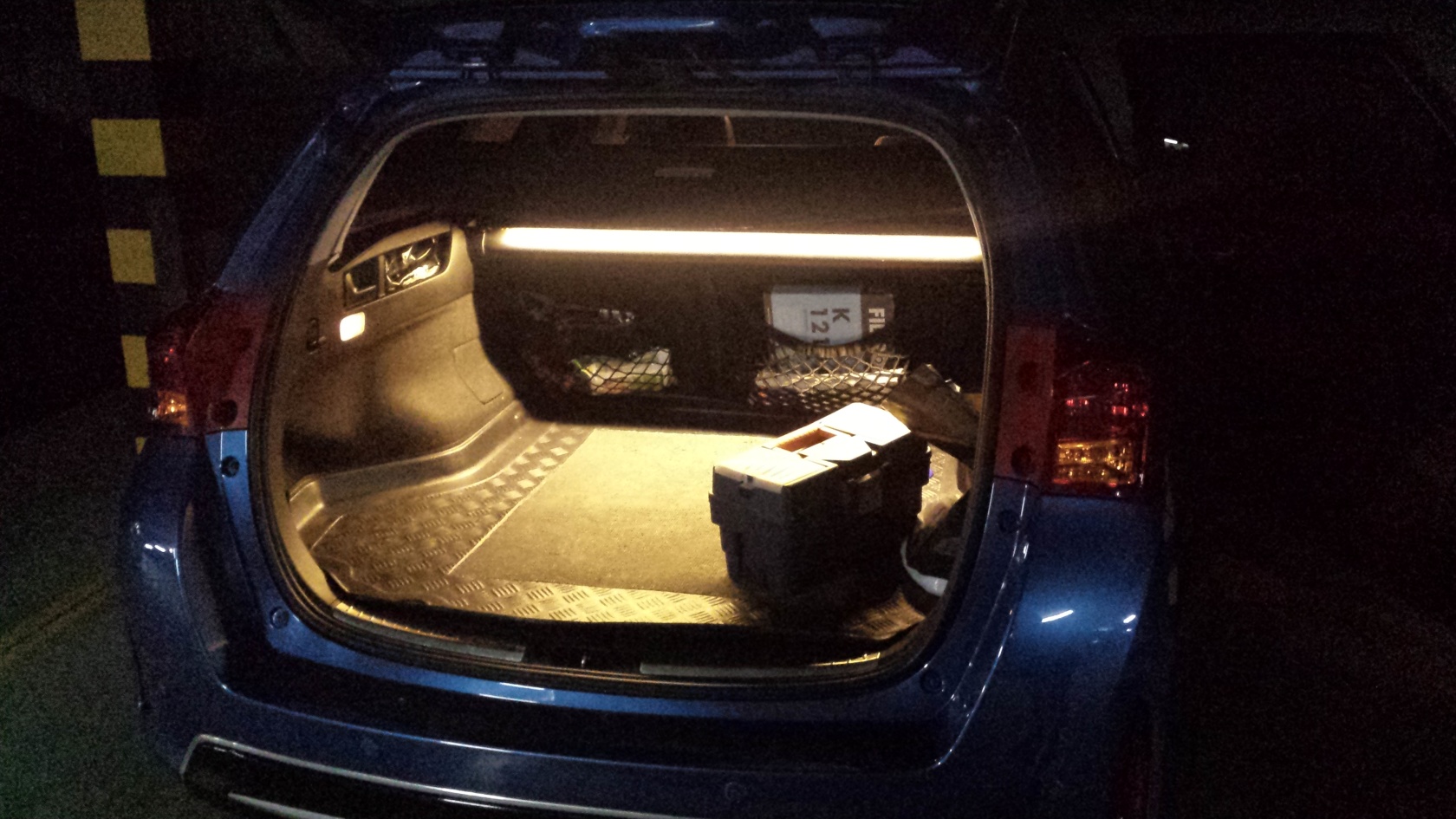 Toyota Klub Oświetlenie w bagażniku