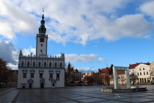 Rynek i piękny ratusz w Chełmnie