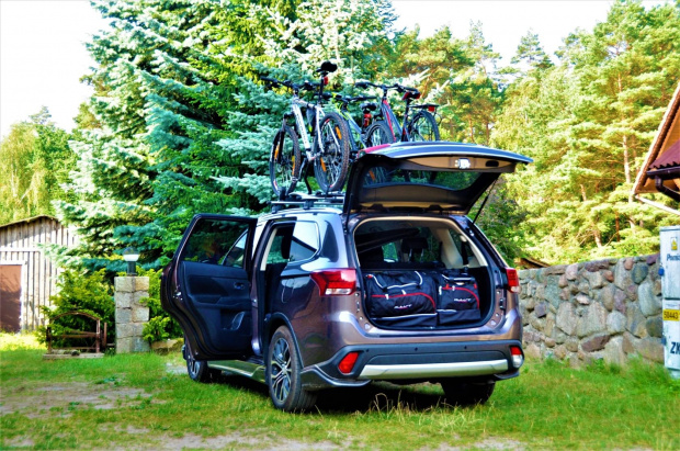 Mitsubishi Outlander III