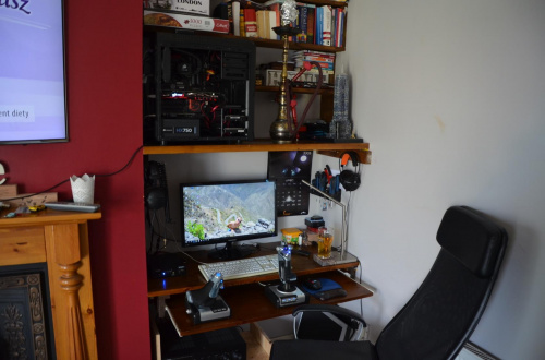 [Obrazek: 6c1c193a14424f53med.jpg]